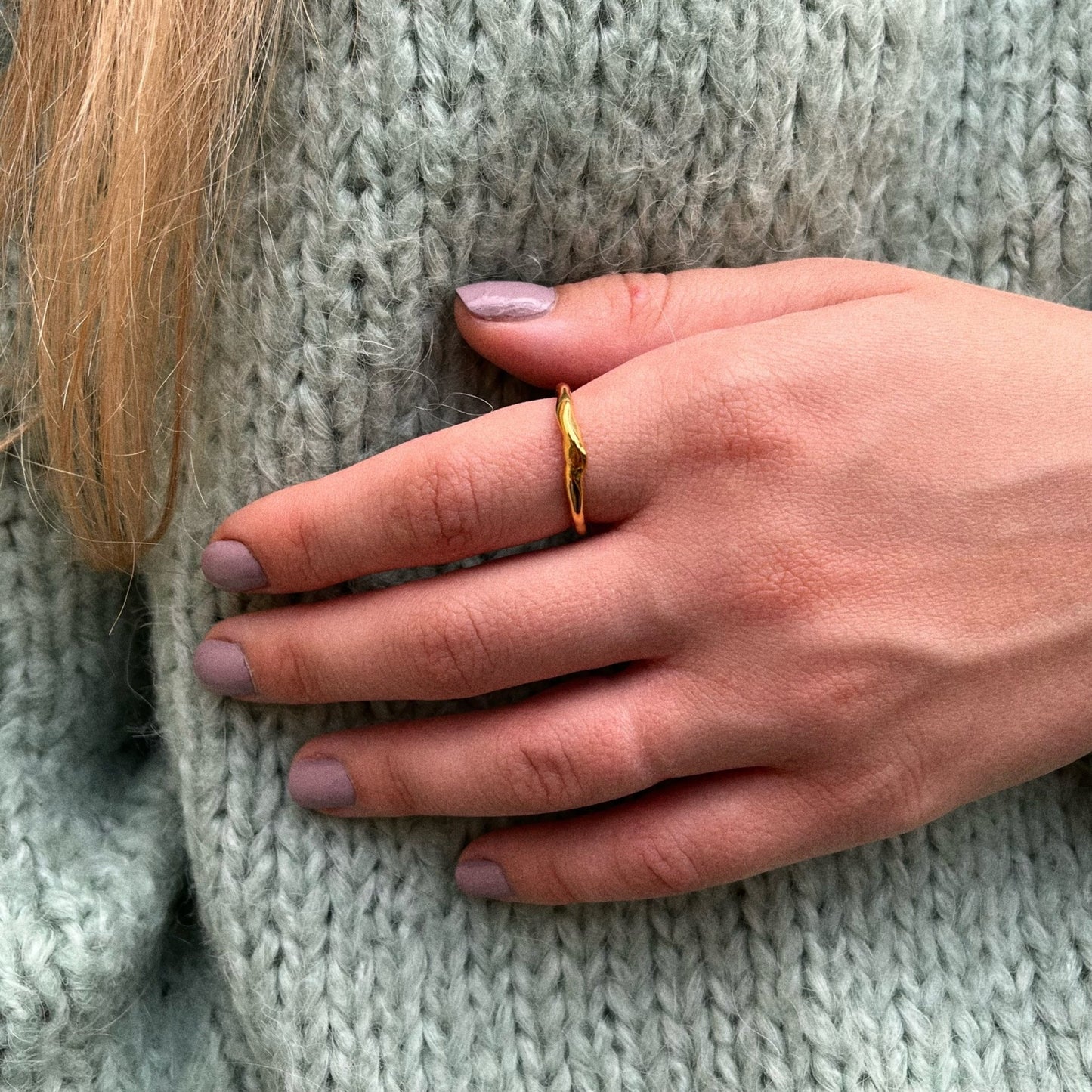 Perlové prsteny, Dámské prsteny s perlou, Prsten s perličkami, perlový prstýnek, stříbrný prsten s pravou perlou, Otevřený prsten s perlou, Prsten s říční perlou, stříbrný perlový prsten, minimalistický prsten, otevřený prsten